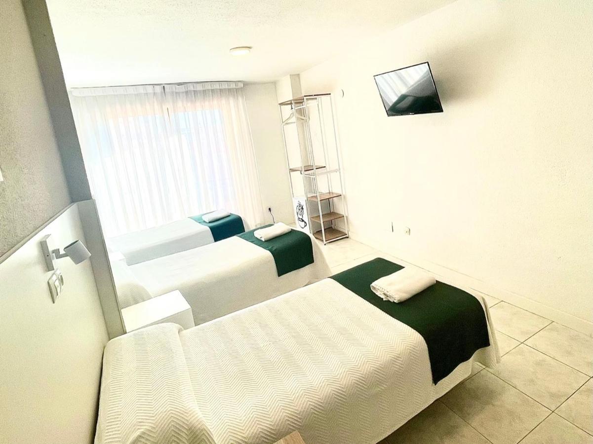 Pension Venecia Pinto Exterior photo