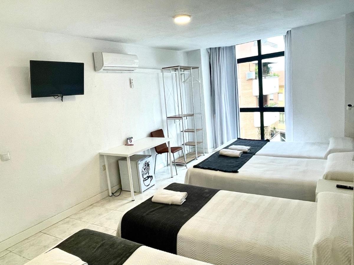 Pension Venecia Pinto Exterior photo