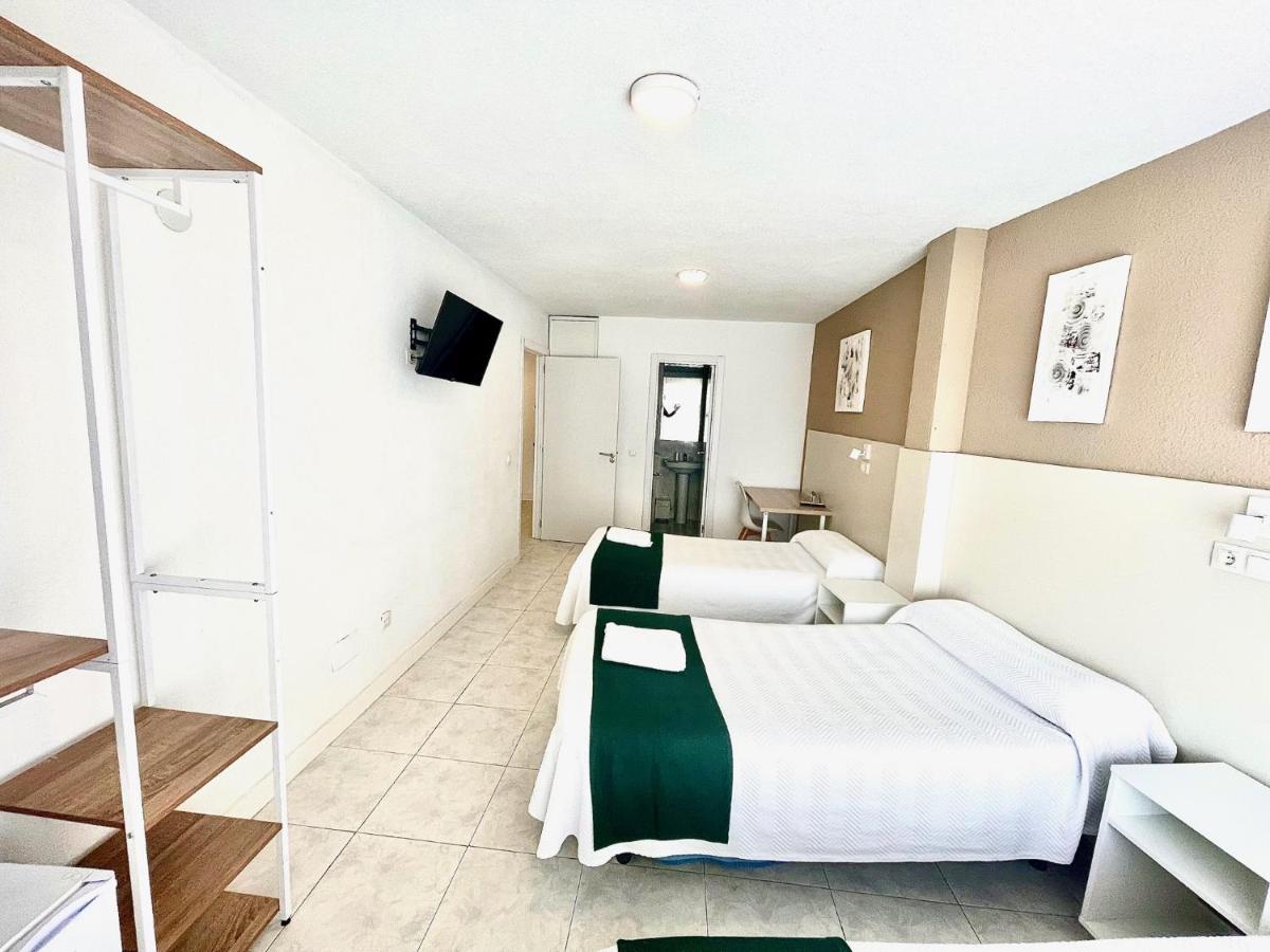 Pension Venecia Pinto Exterior photo