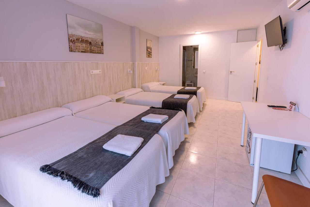 Pension Venecia Pinto Exterior photo